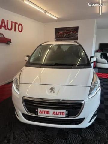 Peugeot 5008 image 7