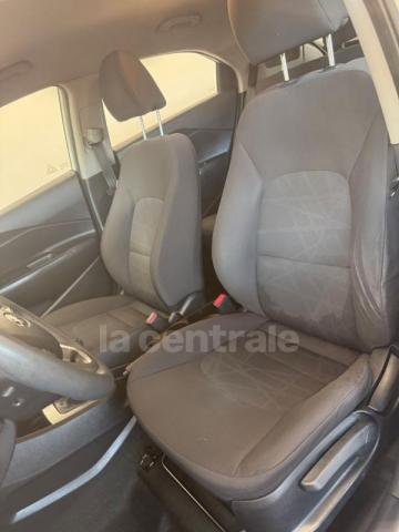 Kia Rio image 5