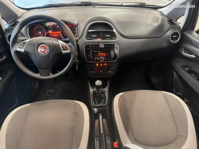 Fiat Punto Evo image 3