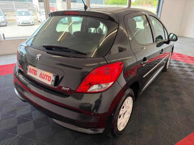 Peugeot 207 image 6