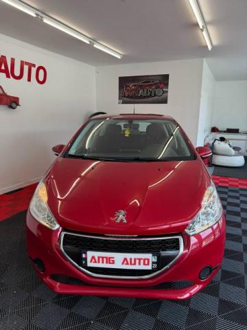 Peugeot 208 image 1