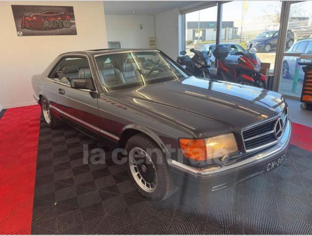 Mercedes Benz 560 image 9