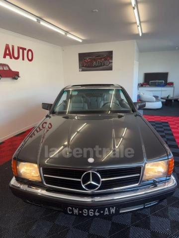 Mercedes Benz 560 image 3