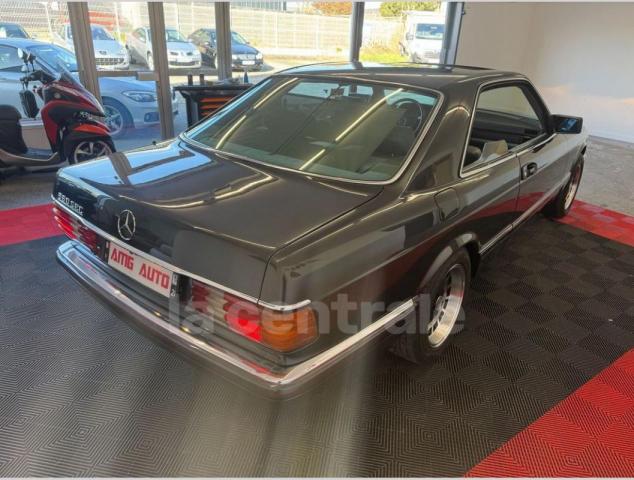 Mercedes Benz 560 image 5