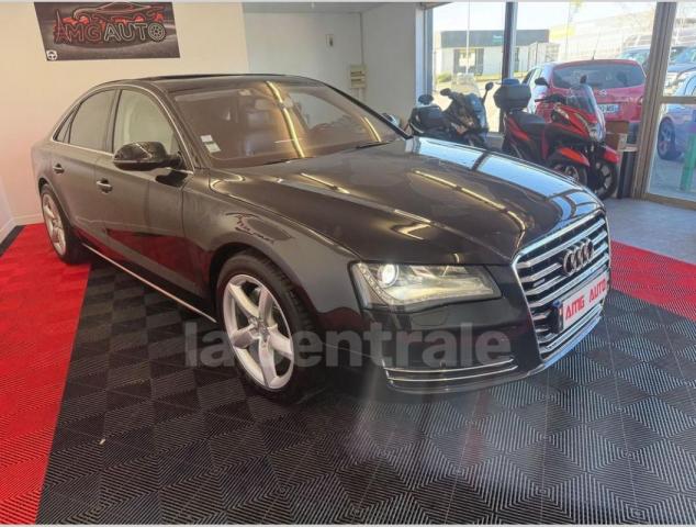 Audi A8 image 8