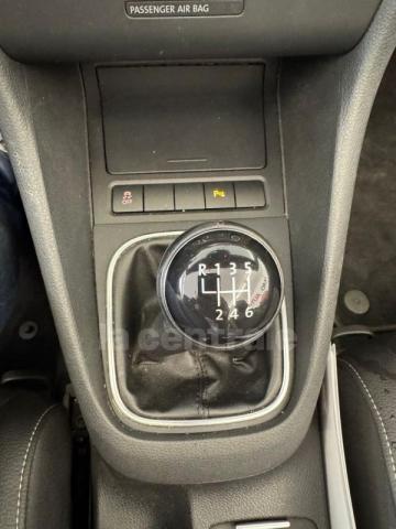 Volkswagen Golf image 4