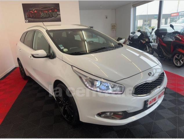 Kia Cee'D_sw image 5