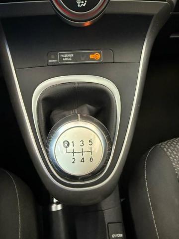 Toyota Verso image 8