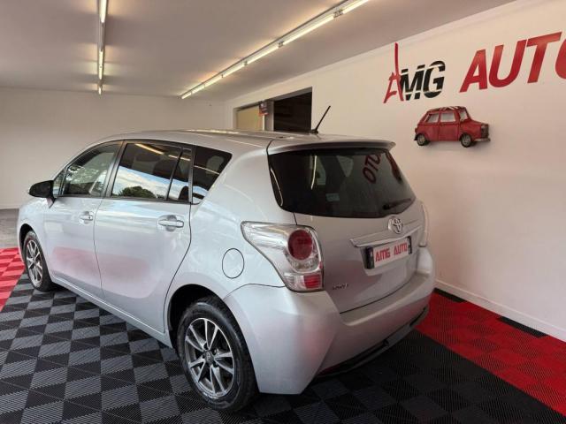 Toyota Verso image 5