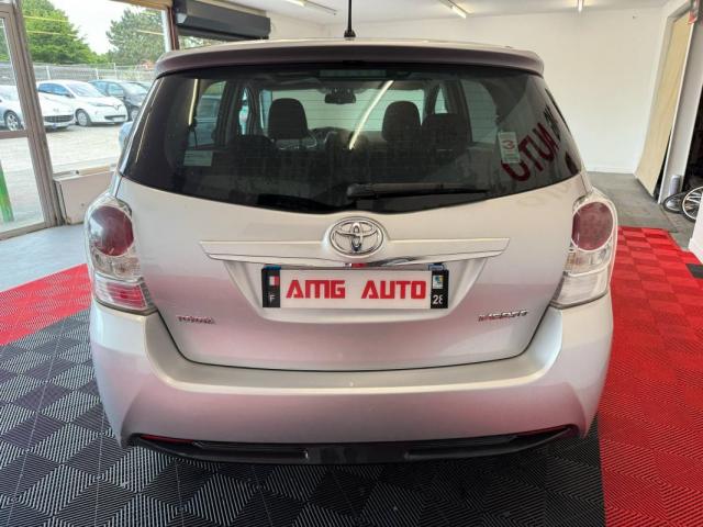 Toyota Verso image 4