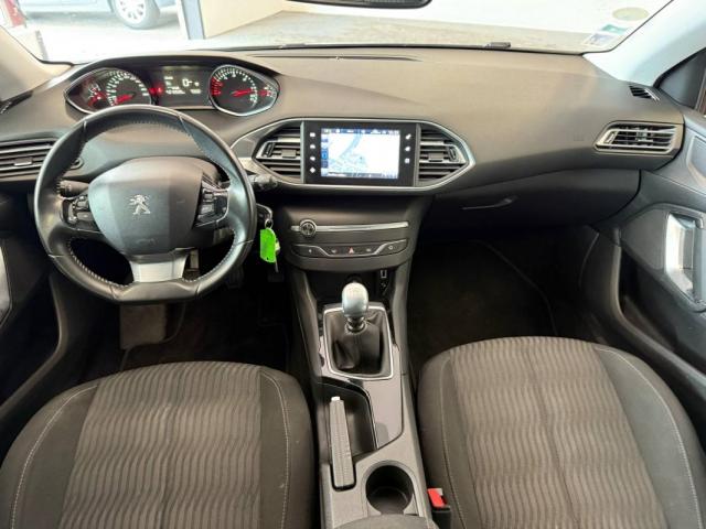 Peugeot 308 image 3