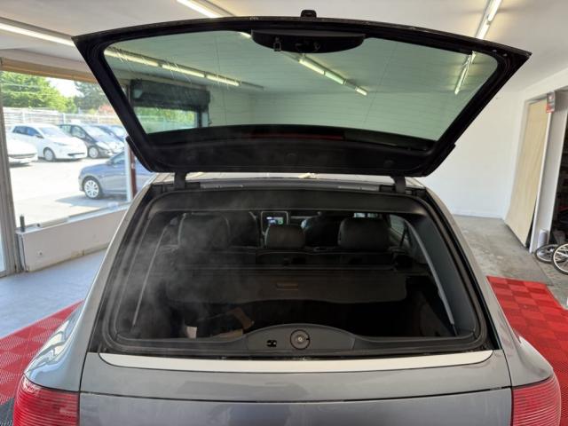Porsche Cayenne image 6