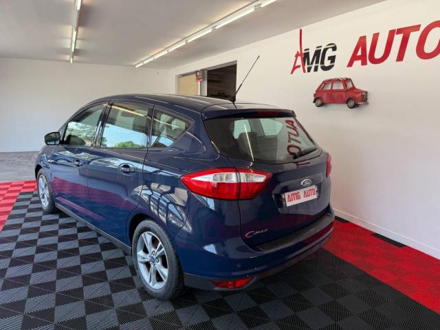 Ford C-Max image 8