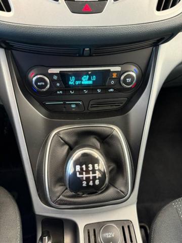 Ford C-Max image 9