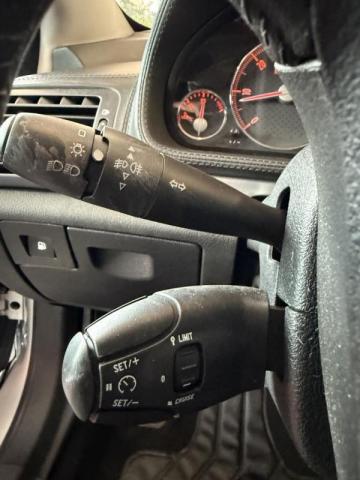 Peugeot 407 image 8