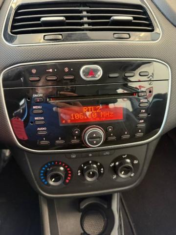 Fiat Punto image 2