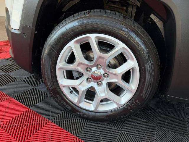 Jeep Renegade image 8