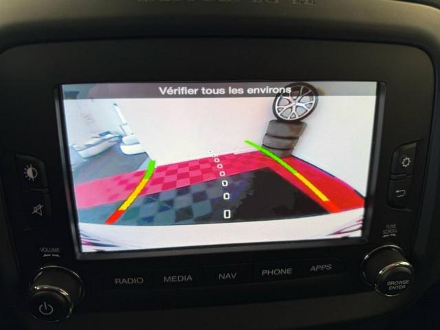 Jeep Renegade image 5