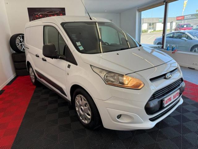 Ford Transit Connect image 8