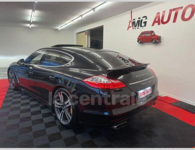 Porsche Panamera image 8