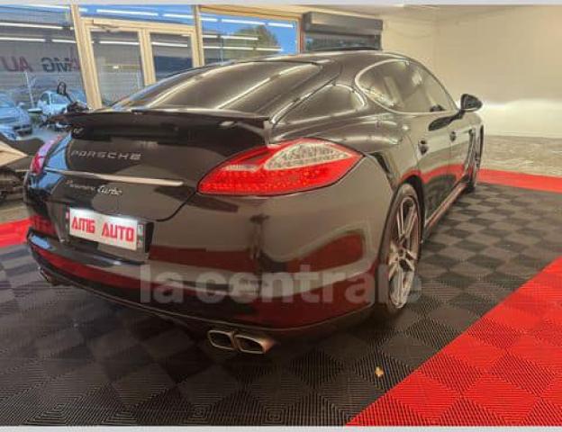 Porsche Panamera image 7