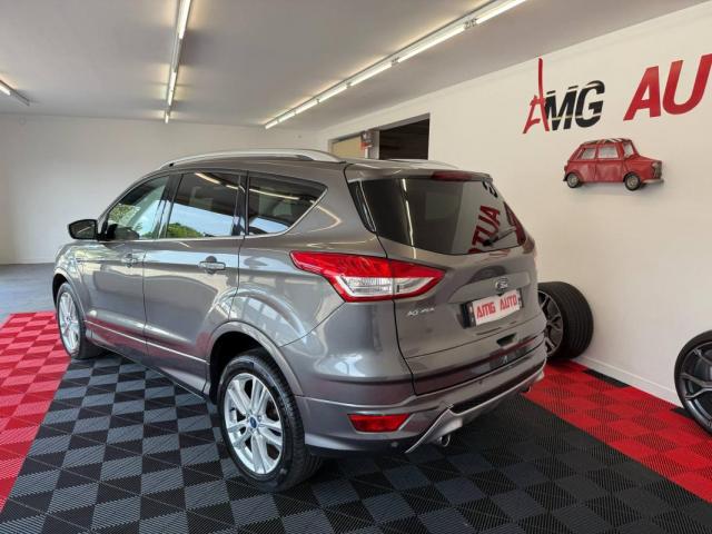 Ford Kuga image 1