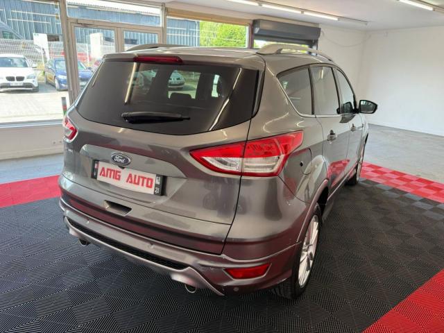Ford Kuga image 3