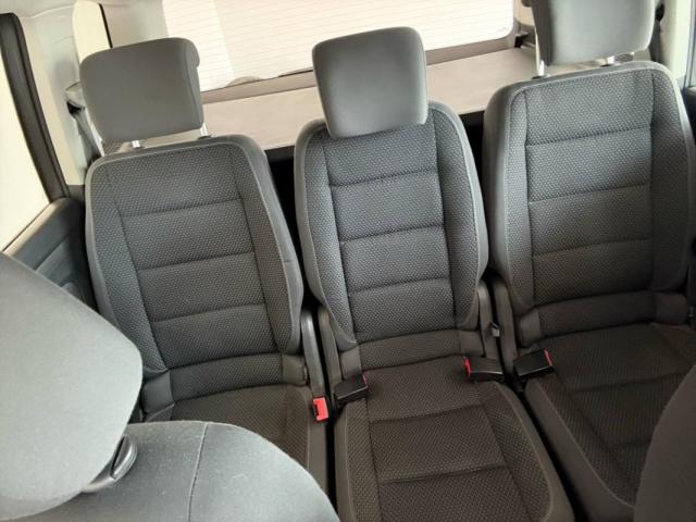 Volkswagen Touran image 1