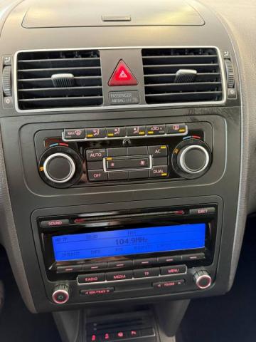 Volkswagen Touran image 5