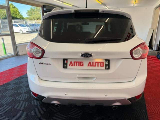 Ford Kuga image 1