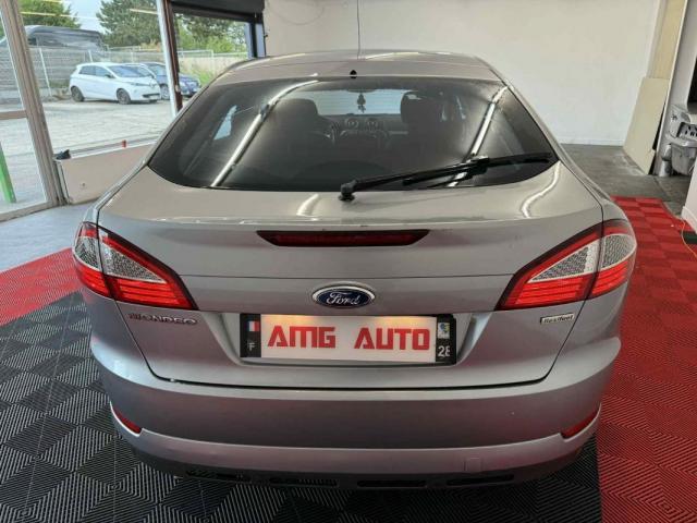 Ford Mondeo image 2