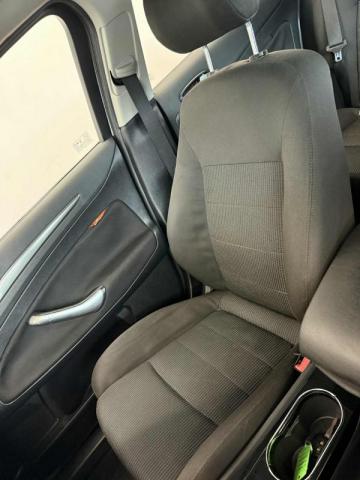 Ford Mondeo image 5