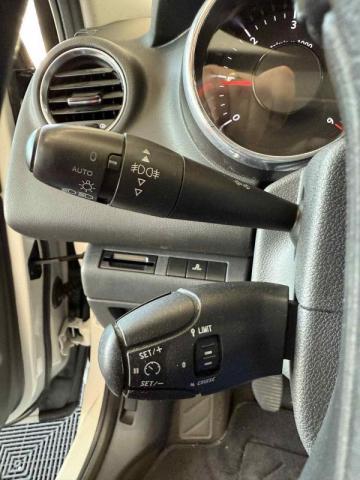Peugeot 3008 image 8
