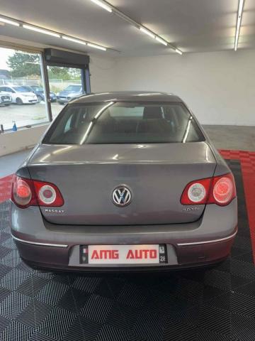 Volkswagen Passat image 2