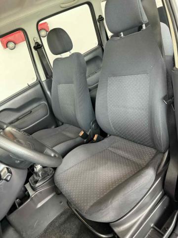 Suzuki Wagon R image 9