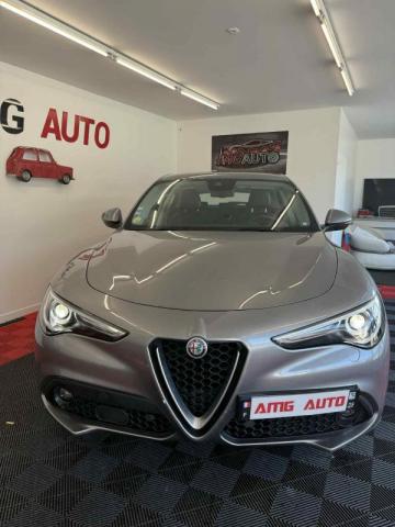 Alfa Romeo Stelvio image 9