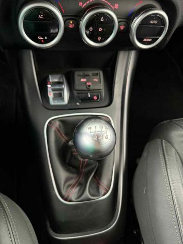 Alfa Romeo Giulietta image 5