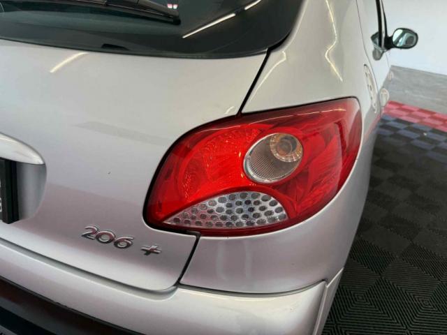 Peugeot 206+ image 5