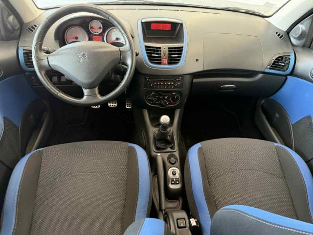 Peugeot 206+ image 8