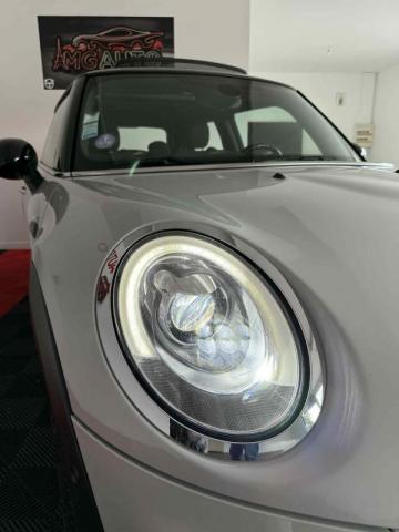 Mini Cooper image 4