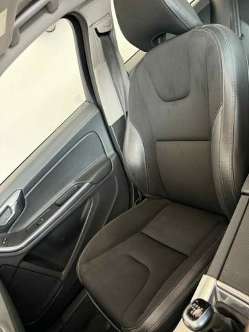 Volvo S60 image 3