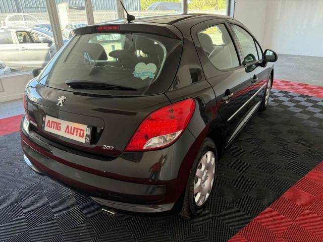Peugeot 207 image 3