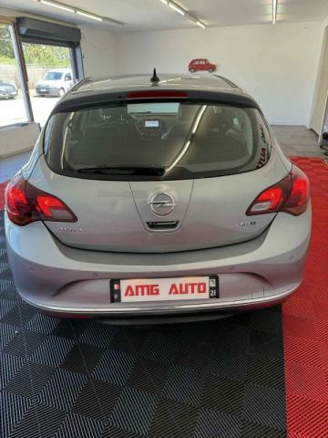 Opel Astra image 2