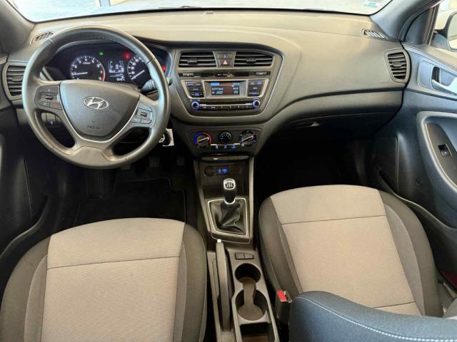 Hyundai I20 image 6