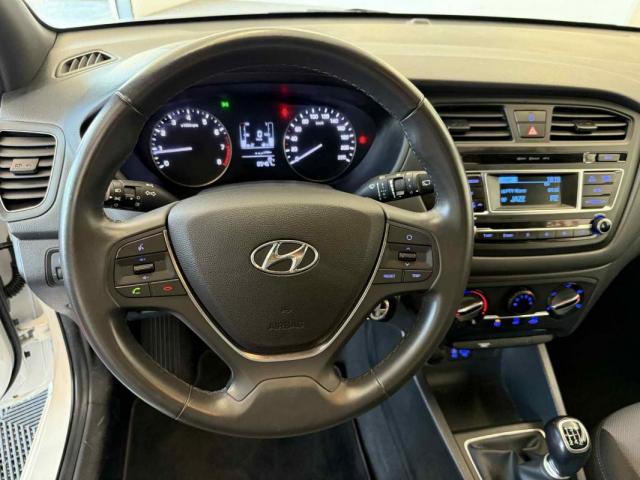 Hyundai I20 image 9