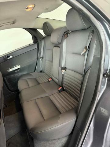 Volvo S40 image 7