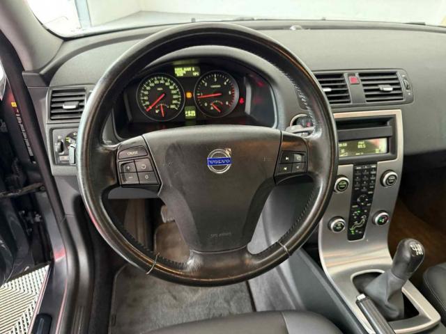 Volvo S40 image 5