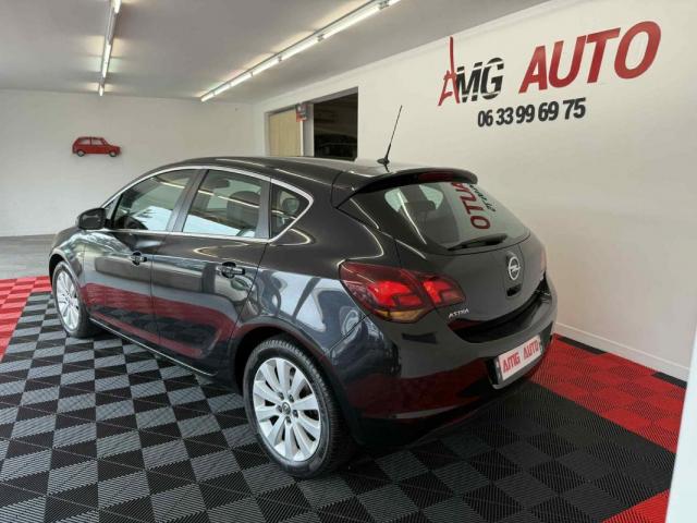 Opel Astra image 4
