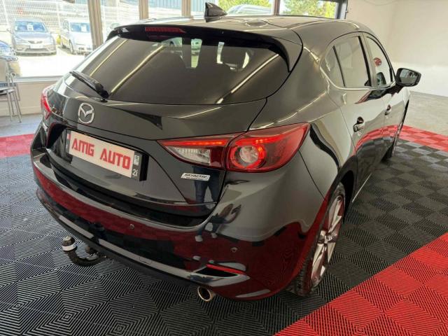 Mazda 3 image 9