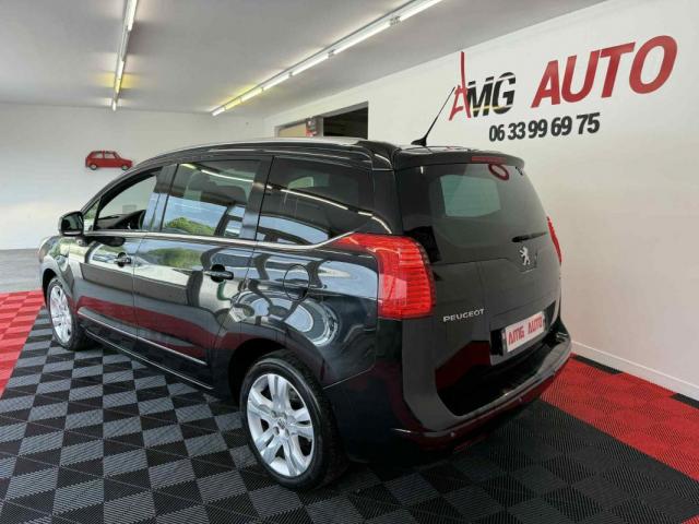 Peugeot 5008 image 4